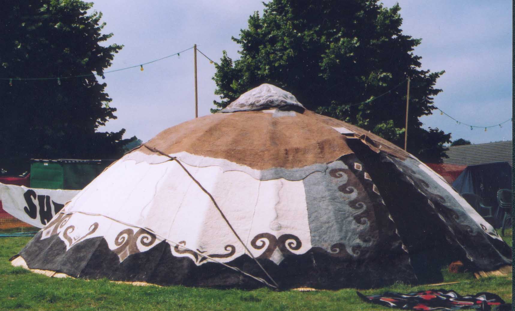 A Bender Tent Tyddyn Ystradfflyr